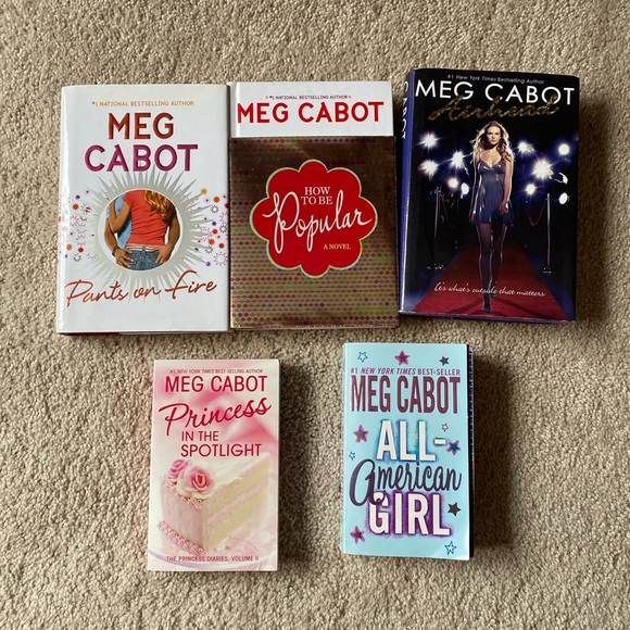 5 Meg Cabot Books - Picture 1 of 2
